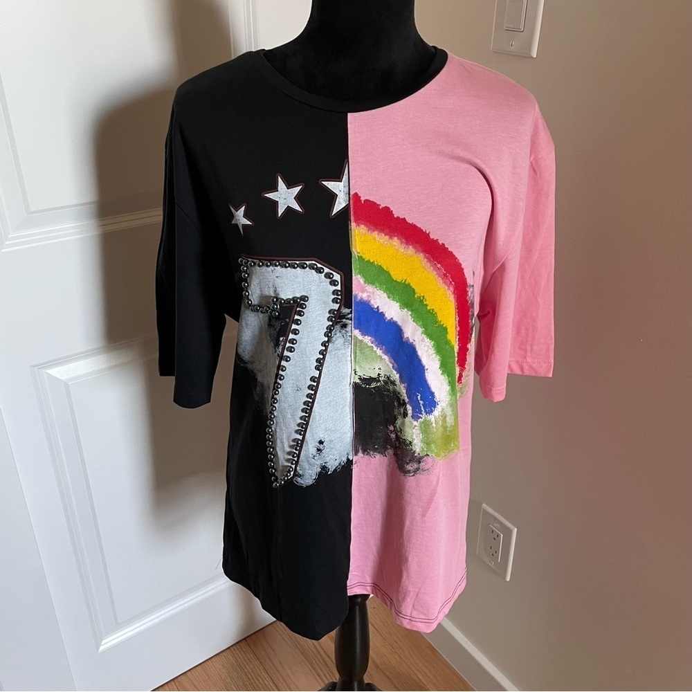 Odi et Amo Half Pink Black Rainbow Number Seven Dual Graphic T-Shirt EUC Size M